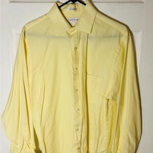 Van Heusen Men's Light Yellow Dress Shirt